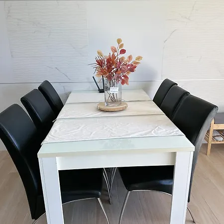 Lele بلايا بلانكا